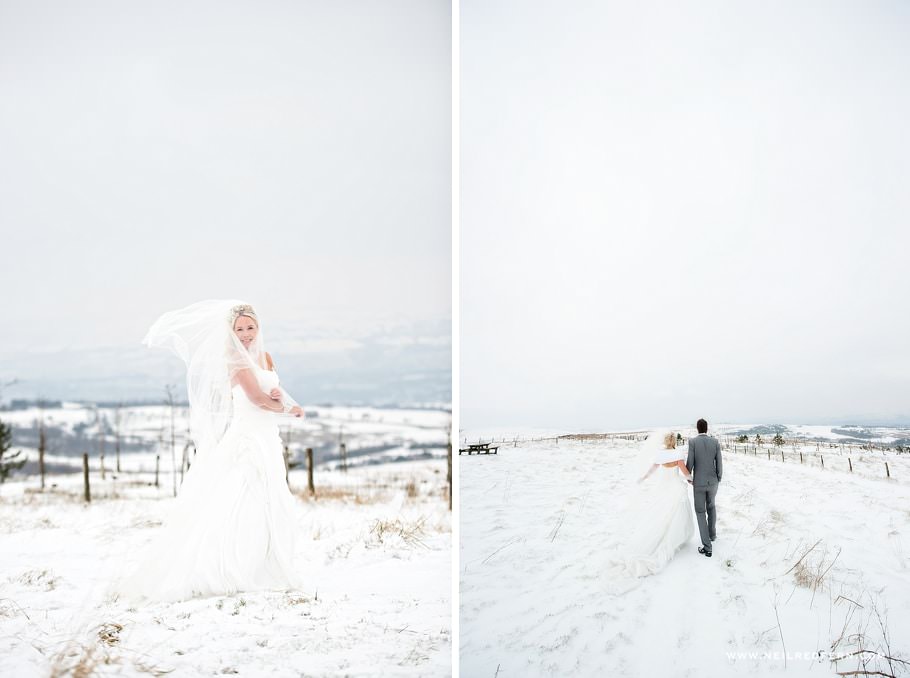 Wedding photographs in the snow 04