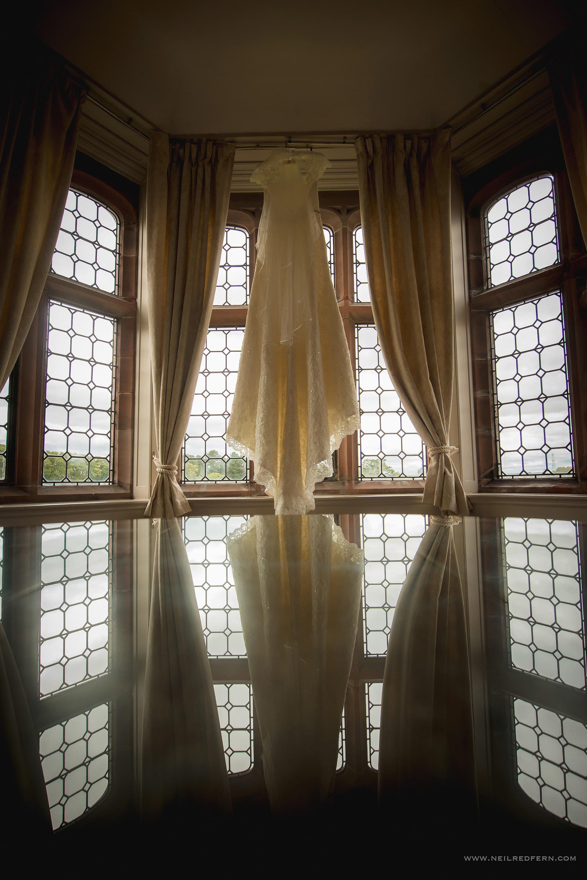 Thornton Manor wedding photography - Carolyn & Simon 10 Thornton Manor wedding_0012