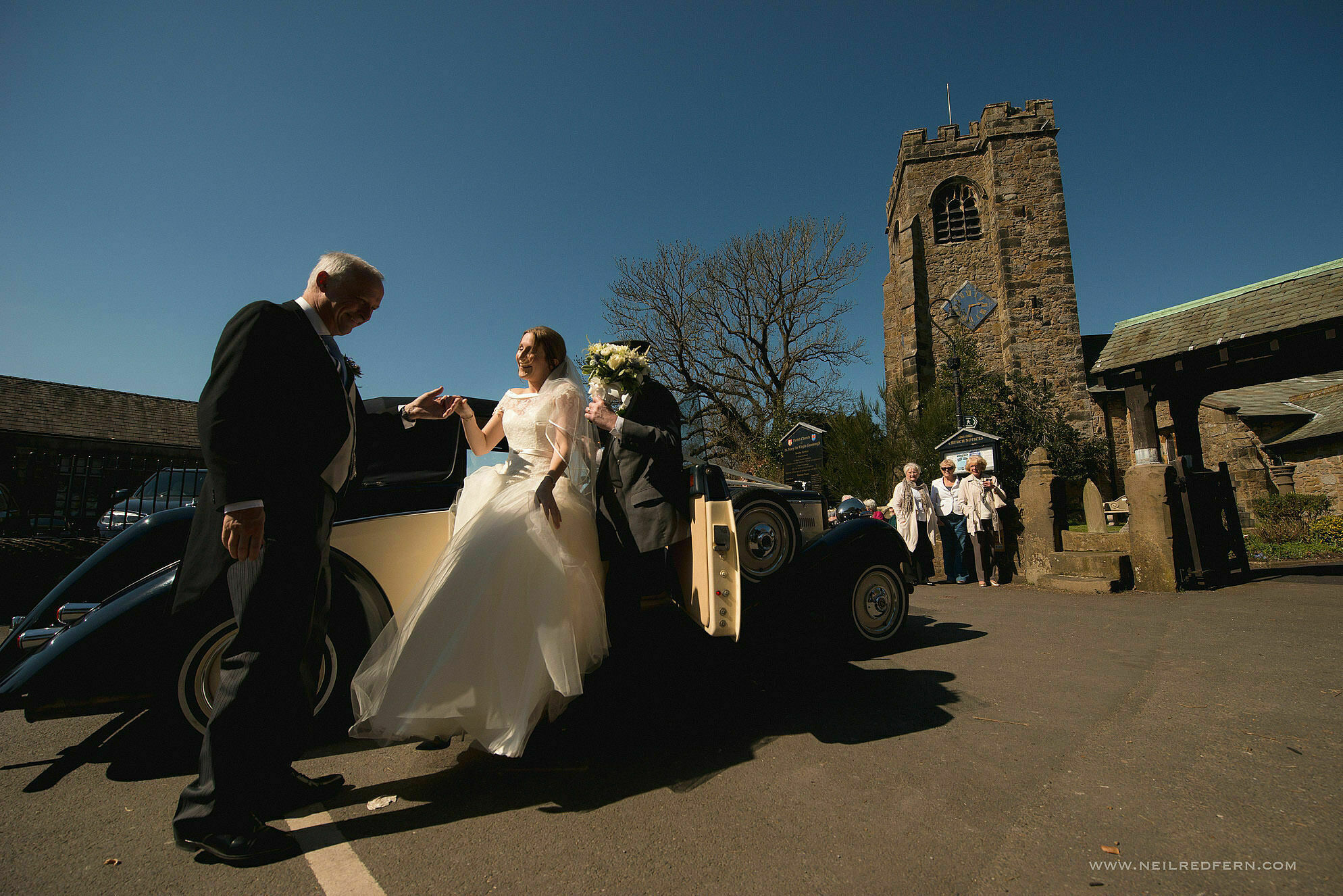 St Mary the Virgin Church wedding 02