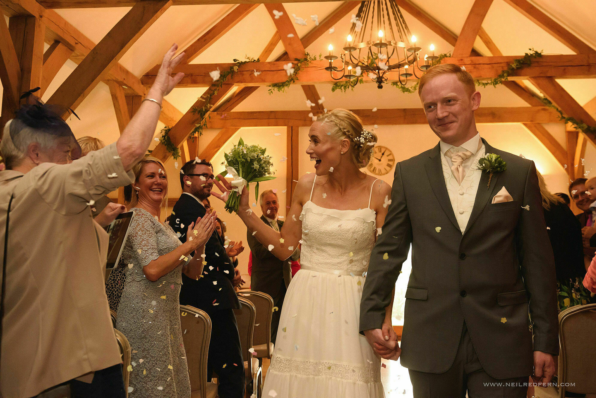 sandhole oak barn wedding photographer 20