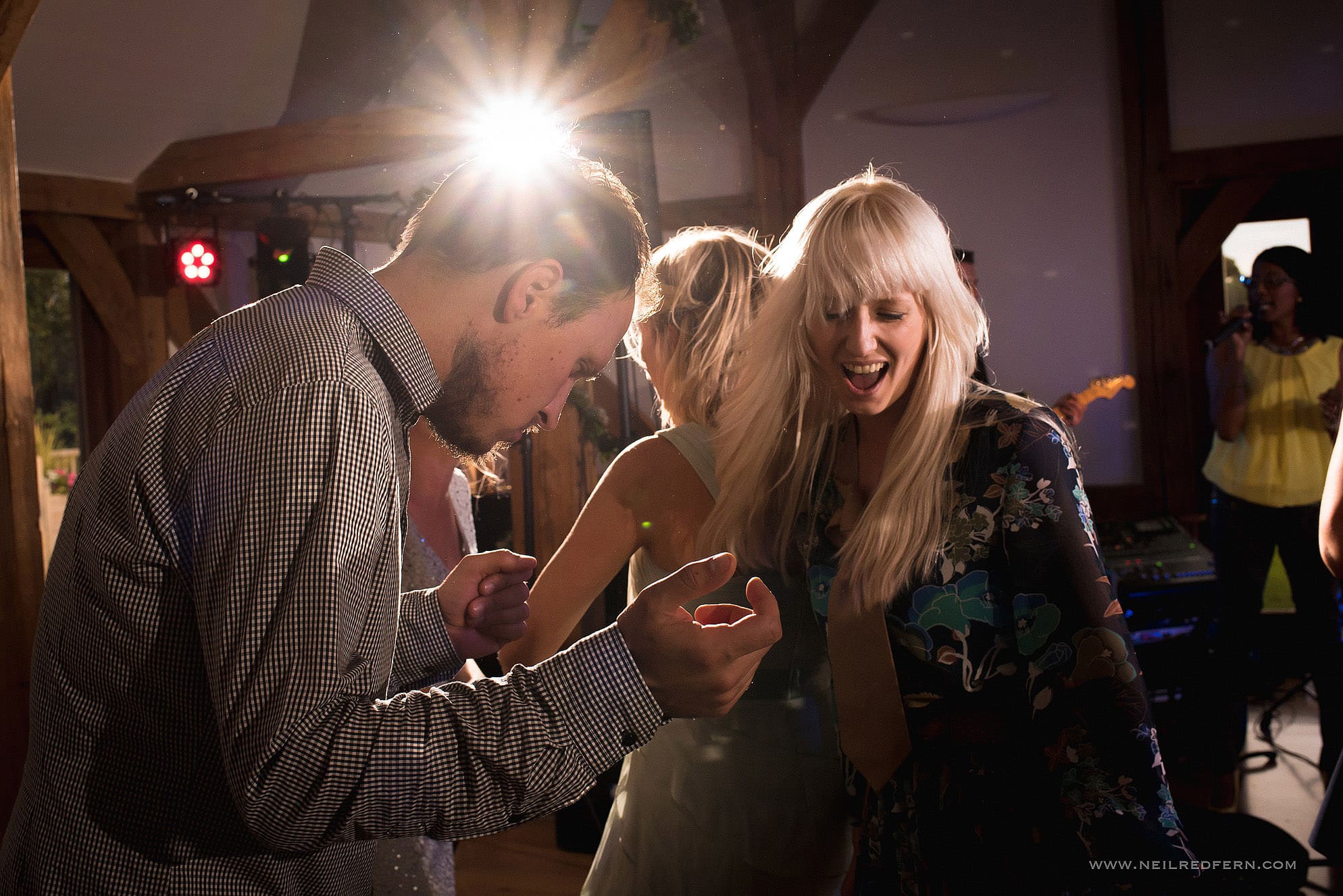 sandhole oak barn wedding photographer 55