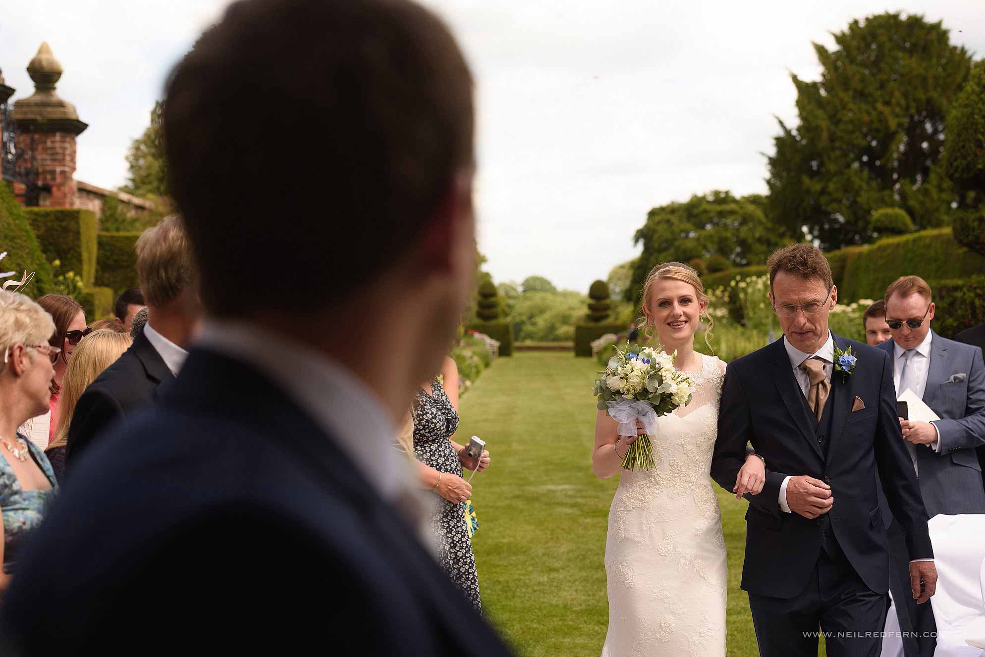 outdoor-wedding-ceremony-in-cheshire-2