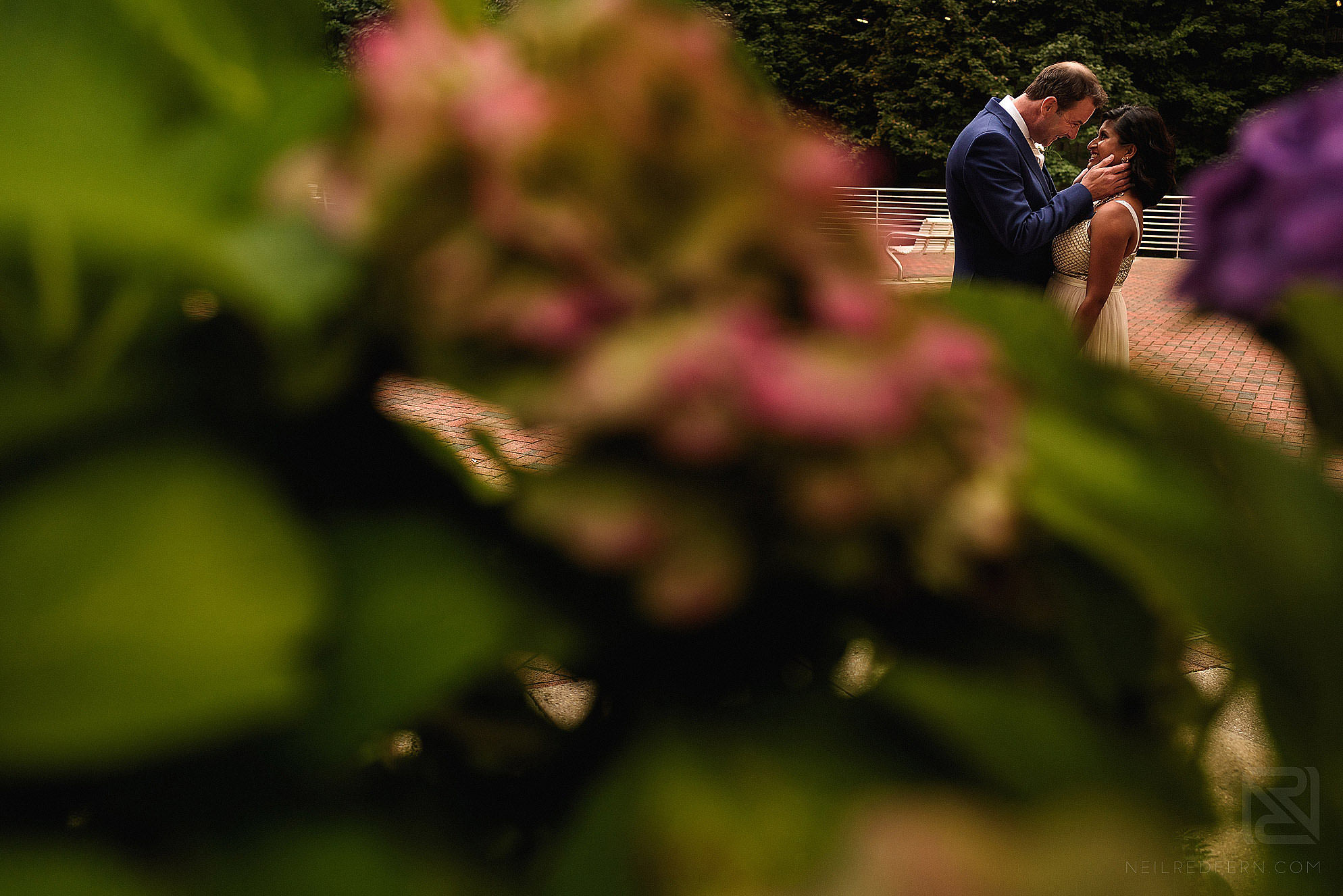 romantic photograph of Hindu bride and groom
