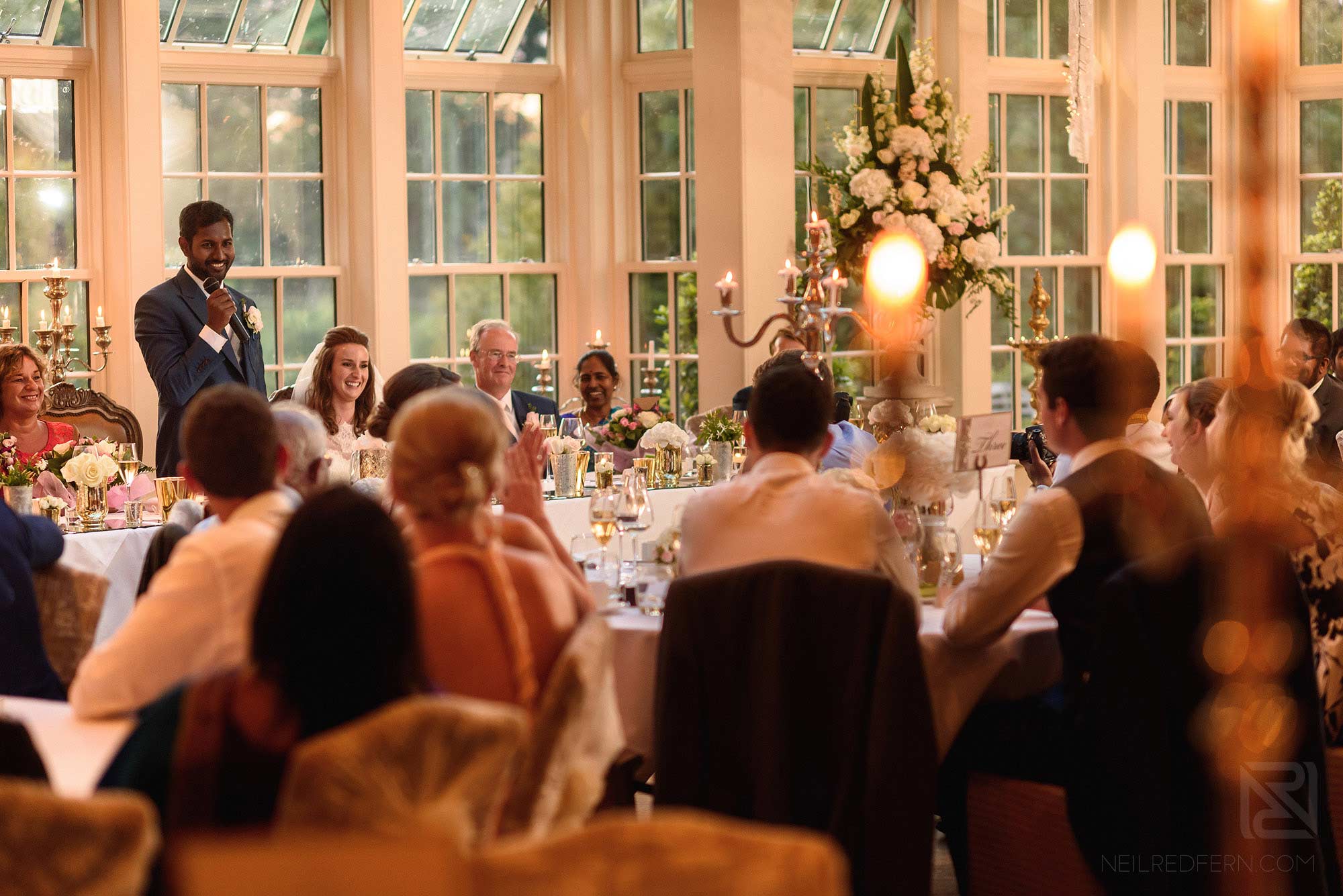 groom giving wedding speech
