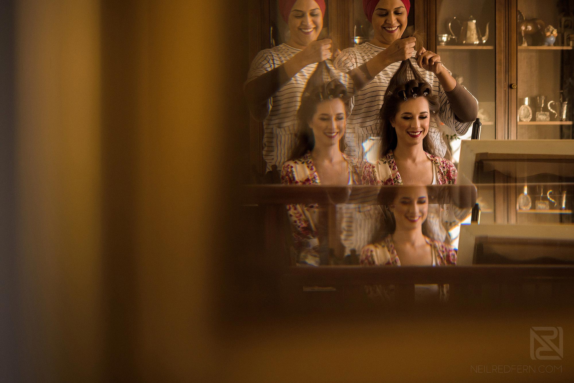 creative photograph of bride in mirror
