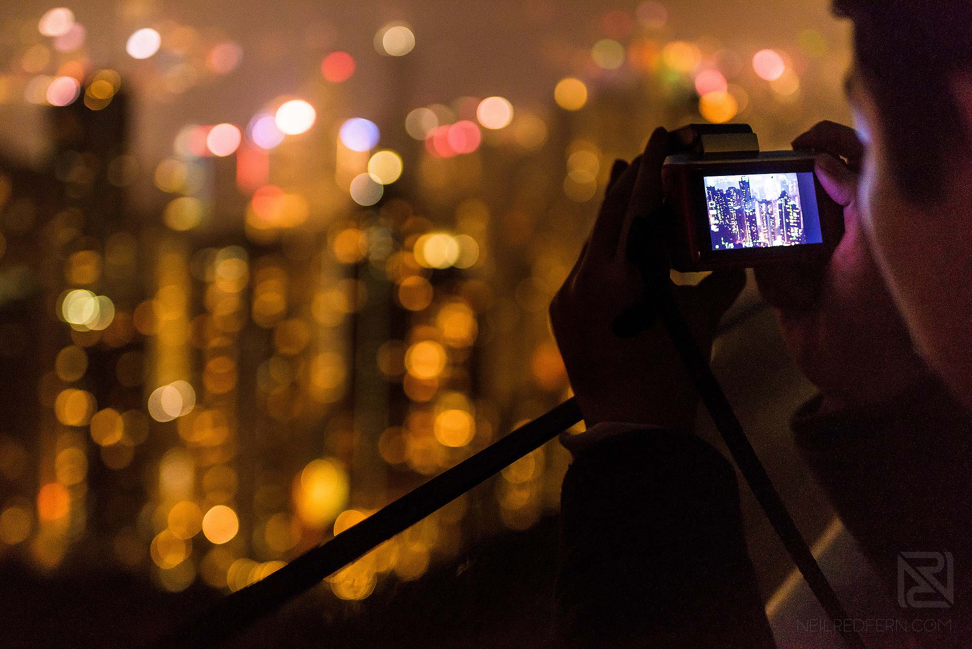 Hong Kong Travel Photography 28 photographer taking picture at Victoria Peak