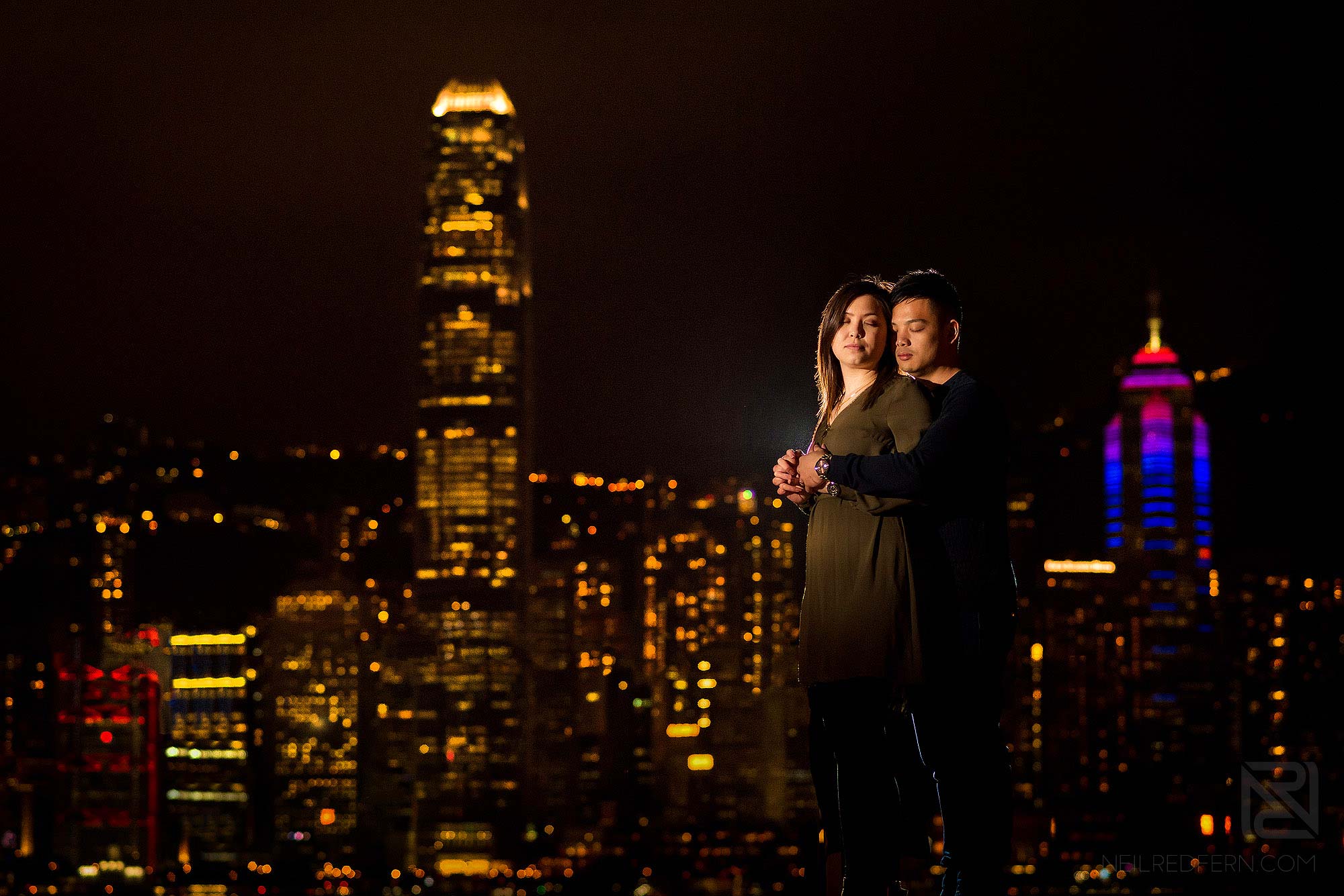 bride and groom portrait at Victoria Harbour in Hong Kong